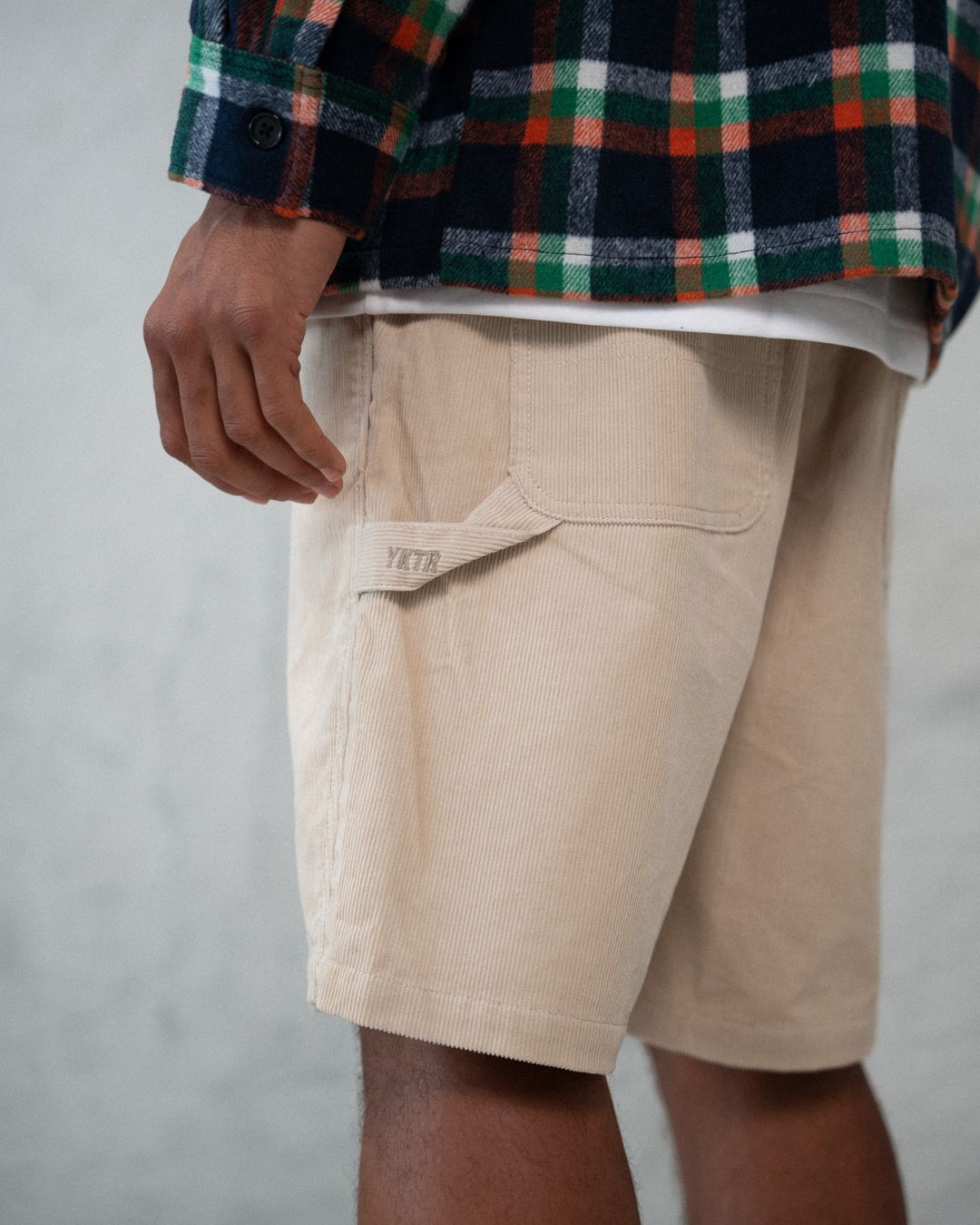 CORDUROY CARPENTER SHORT - CREAM