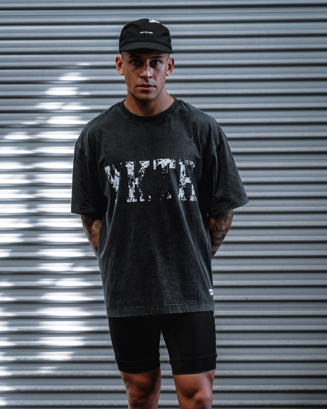 VARSITY TEE - STONEWASH
