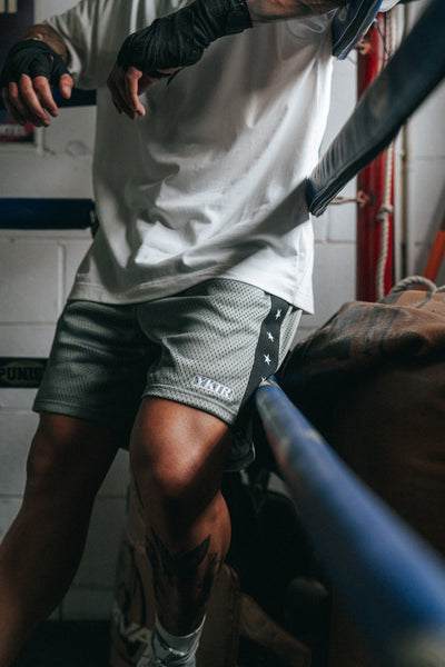 TITLE SHORT - GREY