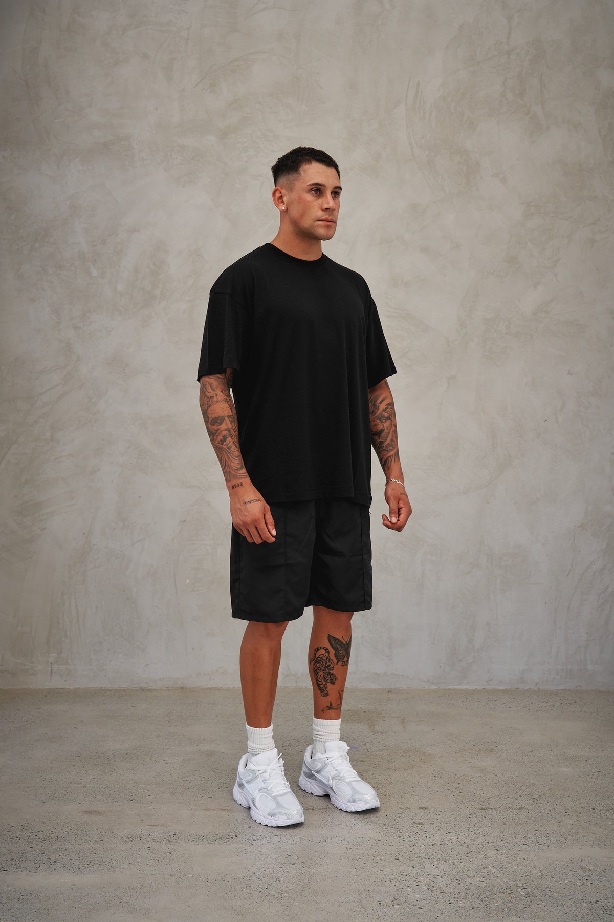 DRIFT TEE - BLACK