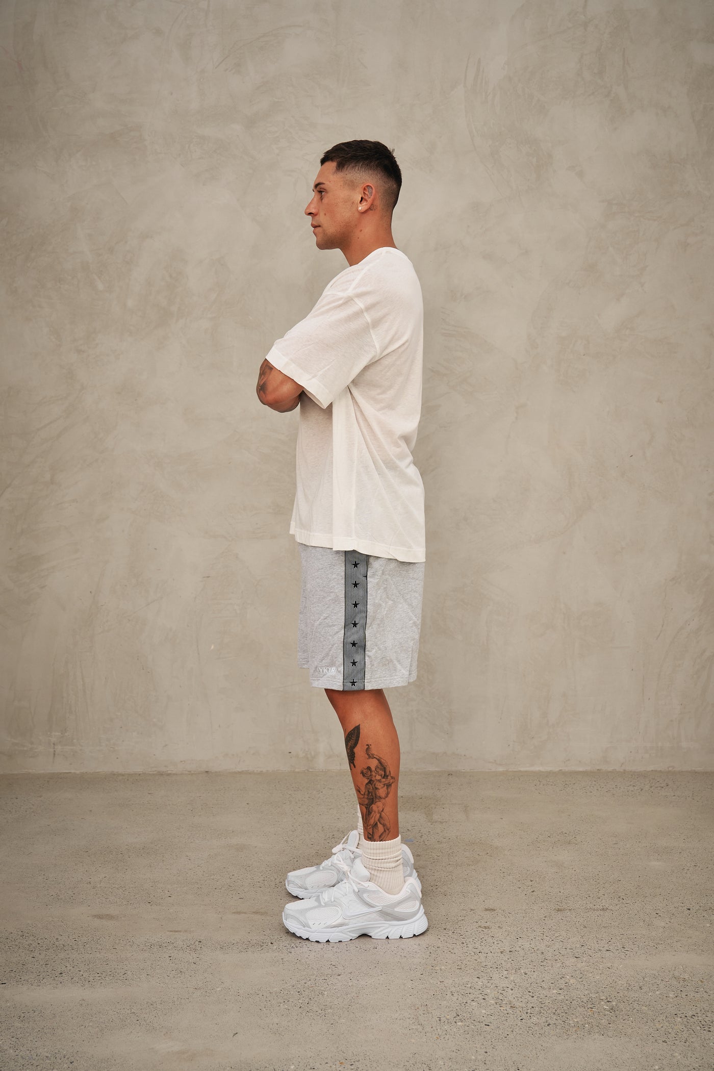 PINSTRIPE COZY SHORT - GREY